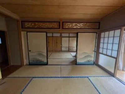 居間