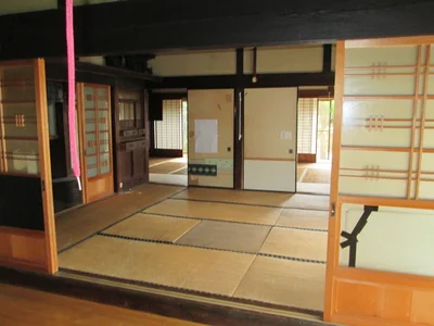 japanese-style room(s)