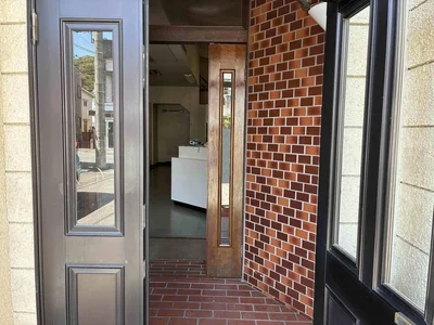 entrance