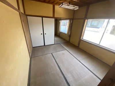 japanese-style room(s)