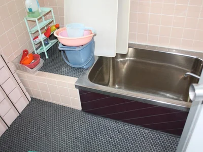 bath