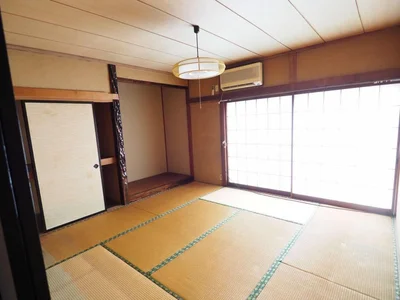 japanese-style room(s)