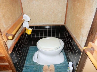 toilet