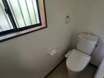 toilet toilet