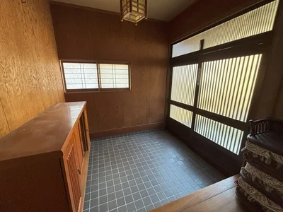 entrance
