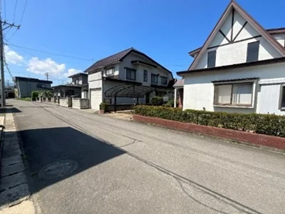 exterior (including front road) exterior (including front road)