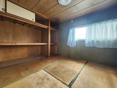japanese-style room(s)