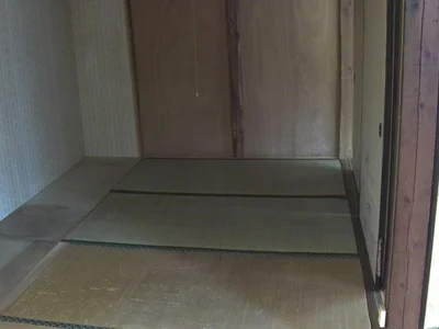 居間