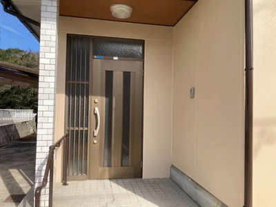 entrance