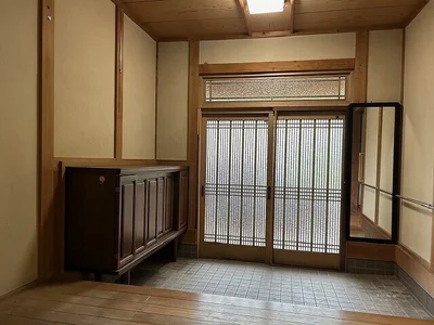 entrance entrance