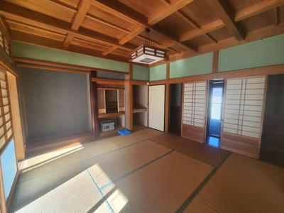 japanese-style room(s)