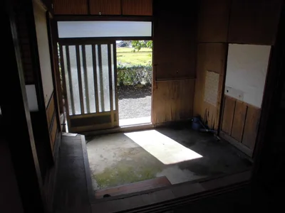 entrance