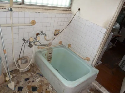 bath