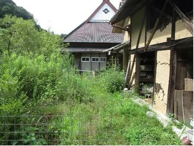 Photo 2 Photo 2