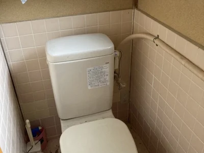 toilet