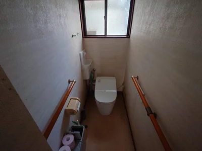 toilet