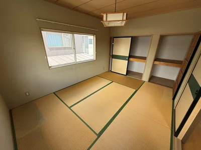 japanese-style room(s)