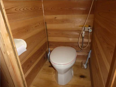 toilet