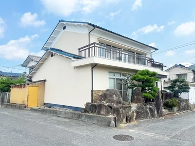 entrance