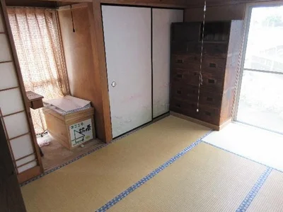japanese-style room(s)