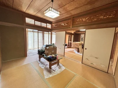 japanese-style room(s)