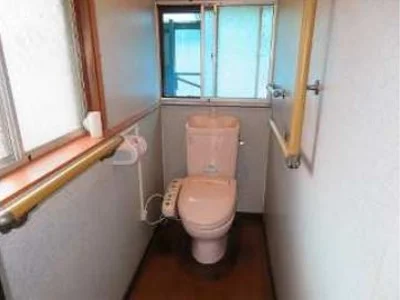 toilet