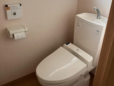 toilet
