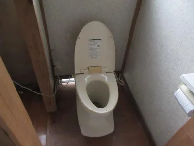 toilet