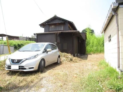 Photo 1 Photo 1