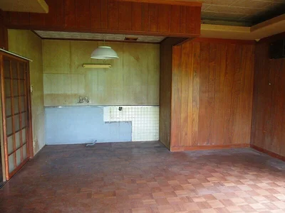 western-style room(s)