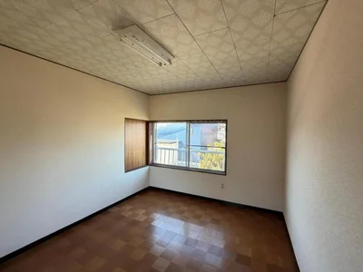 western-style room(s)