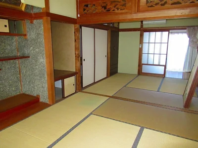 japanese-style room(s)