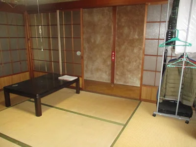 japanese-style room(s)