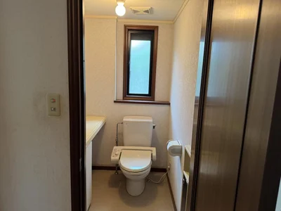toilet