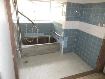 bath
