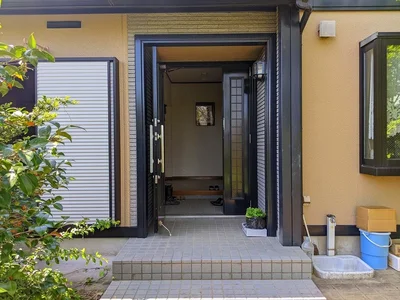 entrance