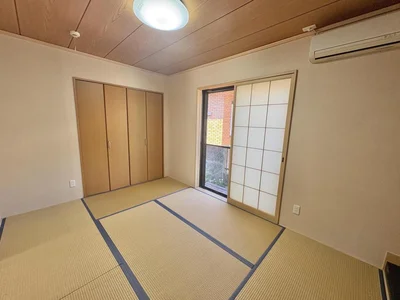 japanese-style room(s)