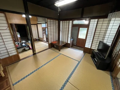 Image Image