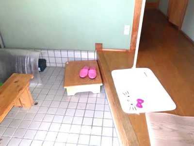 Photo 2