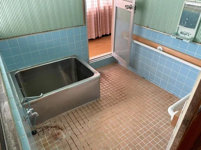 bath