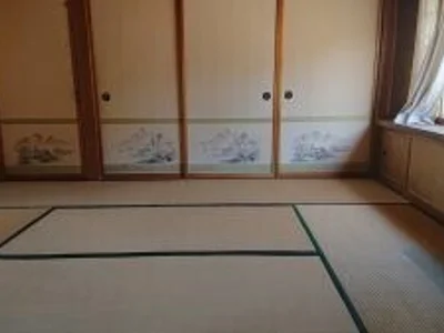 japanese-style room(s)