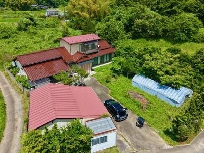 exterior exterior
