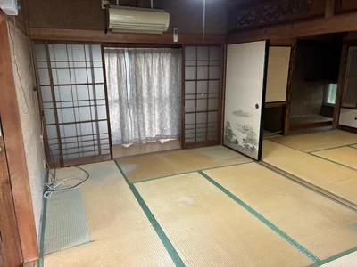 Image Image