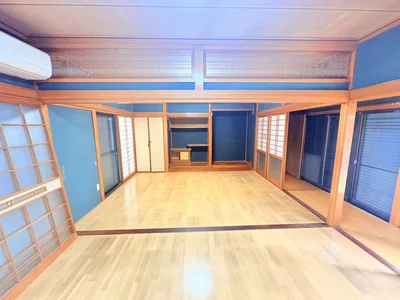 western-style room(s)