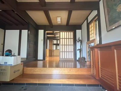 entrance