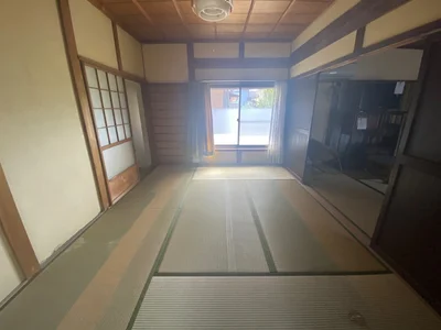 japanese-style room(s)