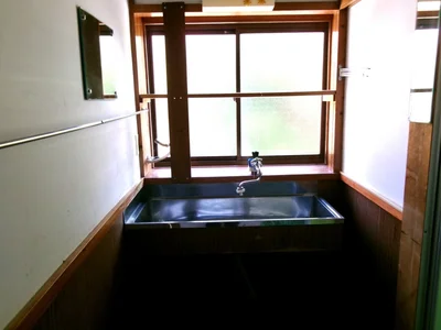 washroom washroom