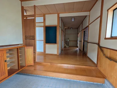entrance