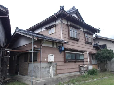 exterior exterior