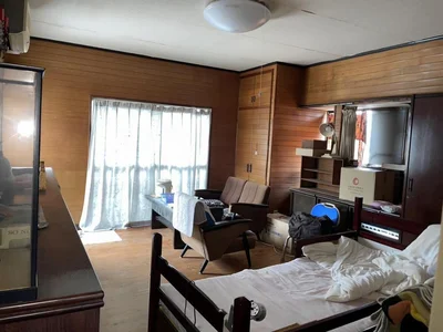 western-style room(s)